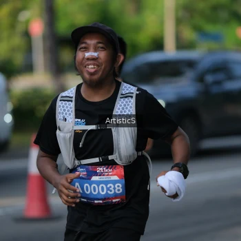 Runner Photo 4055126