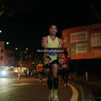 Runner Photo 4055130