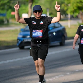 Runner Photo 4055156