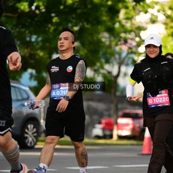 Runner Photo 4055164