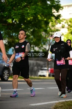 Runner Photo 4055175