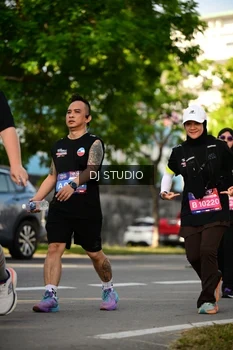 Runner Photo 4055177