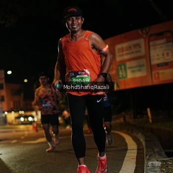 Runner Photo 4055182