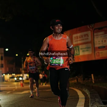 Runner Photo 4055183