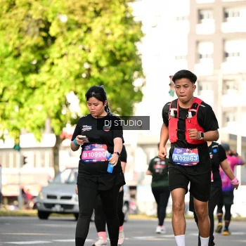 Runner Photo 4055188
