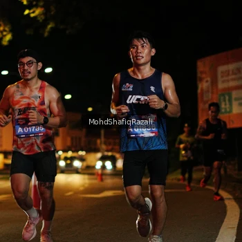 Runner Photo 4055192