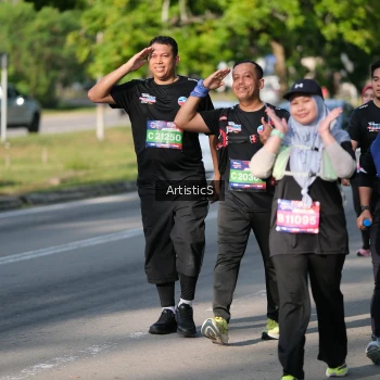 Runner Photo 4055199