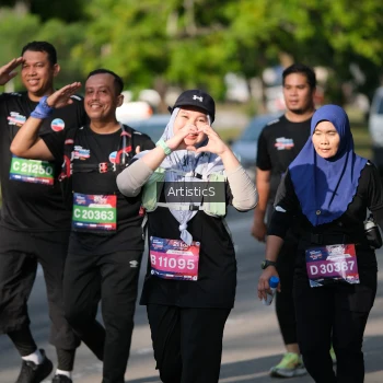 Runner Photo 4055202