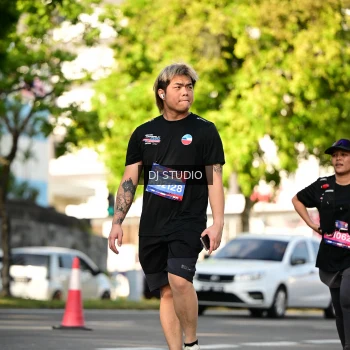 Runner Photo 4055251