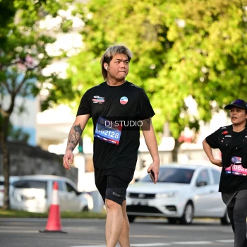 Runner Photo 4055259