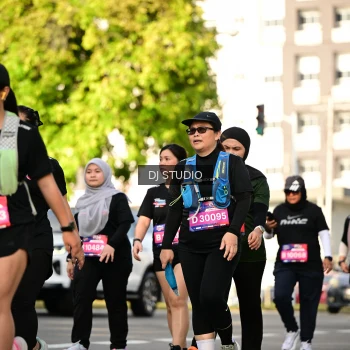 Runner Photo 4055272