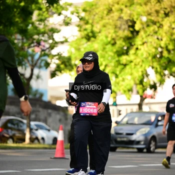 Runner Photo 4055334