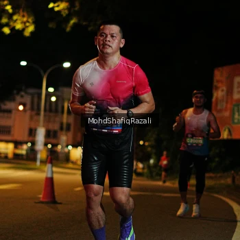 Runner Photo 4055338