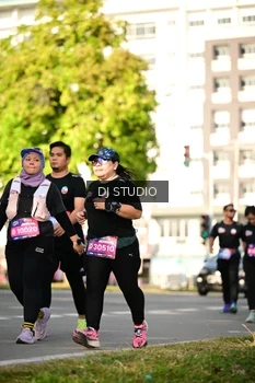 Runner Photo 4055347