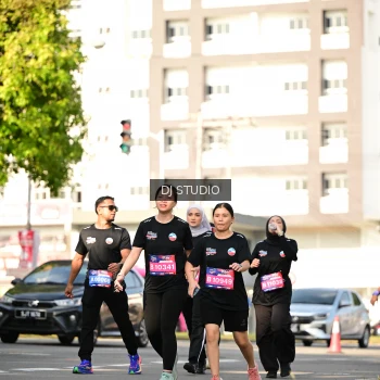 Runner Photo 4055363