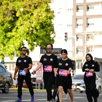 Runner Photo 4055371