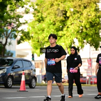 Runner Photo 4055405
