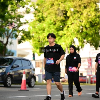 Runner Photo 4055406