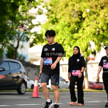 Runner Photo 4055416