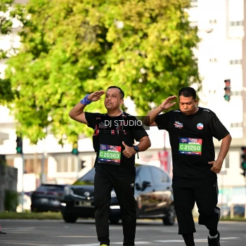 Runner Photo 4055421