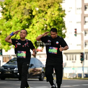 Runner Photo 4055430