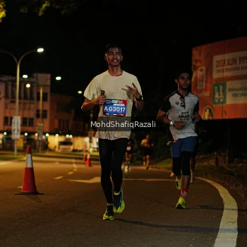 Runner Photo 4055437