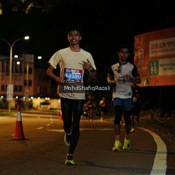 Runner Photo 4055438