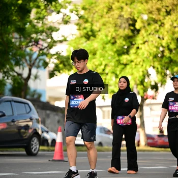 Runner Photo 4055450