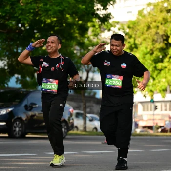 Runner Photo 4055453