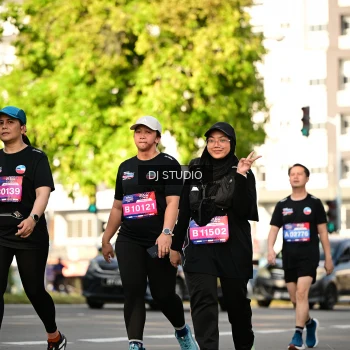 Runner Photo 4055459