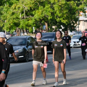 Runner Photo 4055464