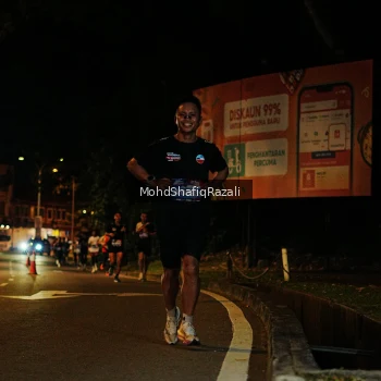 Runner Photo 4055476