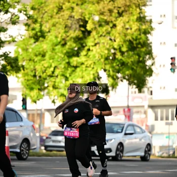 Runner Photo 4055487