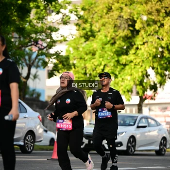 Runner Photo 4055508