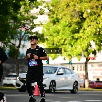 Runner Photo 4055524
