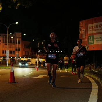 Runner Photo 4055538
