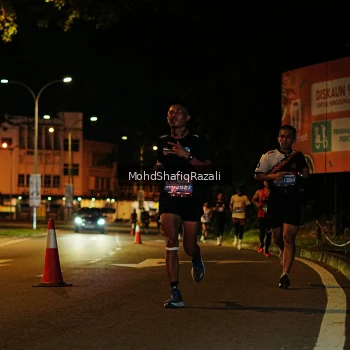 Runner Photo 4055542