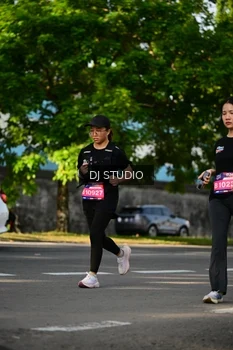 Runner Photo 4055584