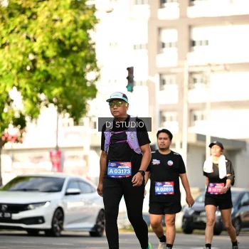 Runner Photo 4055593