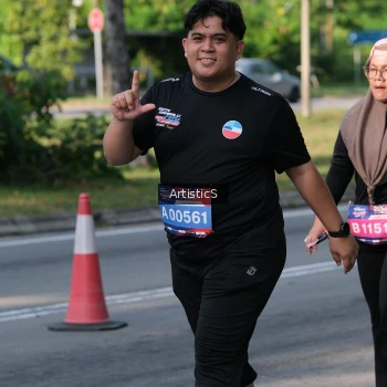 Runner Photo 4055616