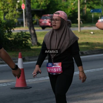Runner Photo 4055624