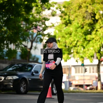 Runner Photo 4055645