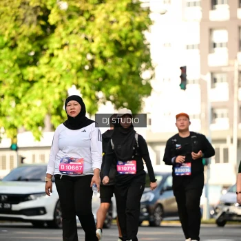 Runner Photo 4055654