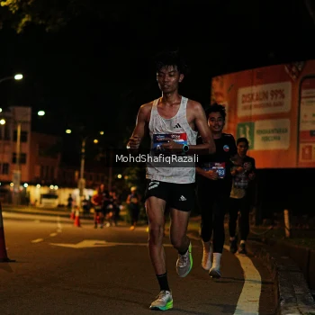Runner Photo 4055661