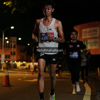 Runner Photo 4055674