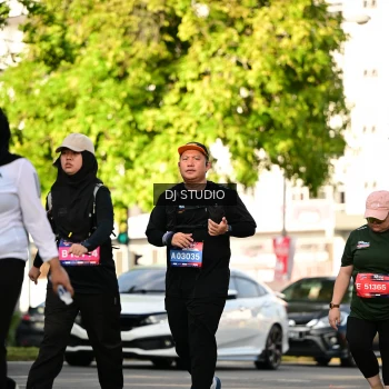 Runner Photo 4055687