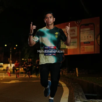 Runner Photo 4055700