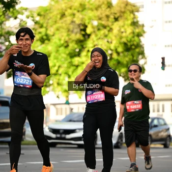 Runner Photo 4055722
