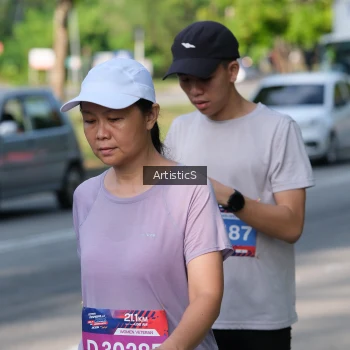 Runner Photo 4055751