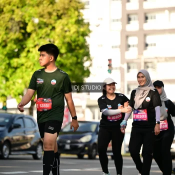 Runner Photo 4055762